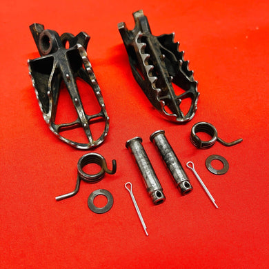 CRF450R FOOTPEGS KIT FOOT PEGS RESTS GENUINE OEM HONDA CRF 450 R (2004-2008)