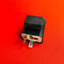 Load image into Gallery viewer, DT50 DTMX 125 FLASHER RELAY FZ636SD GENUINE OEM YAMAHA MX 125 DT 50 LC