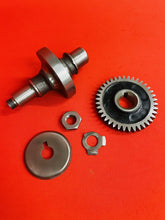 Load image into Gallery viewer, TTR225 COUNTERSHAFT CRANK BALANCER SHAFT GEAR GENUINE OEM YAMAHA TTR 225 