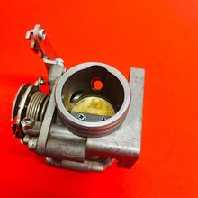 Load image into Gallery viewer, CRF250F THROTTLE BODY EFI FUEL INJECTOR KEIHIN OEM GENUINE HONDA CRF 250 F 19-25
