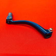 Load image into Gallery viewer, YZ250 SHIFTER GEAR SHIFT LEVER PEDAL BLUE ALUMINUM YAMAHA YZ 250 (2002-2022)