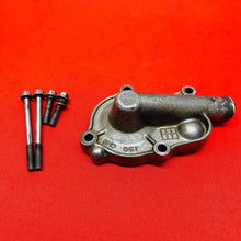 Load image into Gallery viewer, YZ250 WATER PUMP COVER IMPELLER HOUSING GENUINE OEM YAMAHA YZ 250 (99-24)