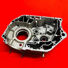 Load image into Gallery viewer, DRZ125 CRANK CASE ENGINE CASES OEM GENUINE SUZUKI DR-Z DRZ 125 L (2003-2007)