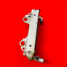 Load image into Gallery viewer, RMZ250 RADIATOR RIGHT FILL SIDE WITH CAP GENUINE OEM SUZUKI RMZ 250 (2007-2009)