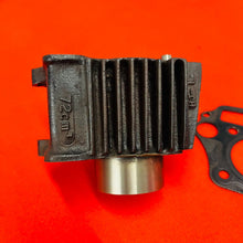 Load image into Gallery viewer, CRF70 CYLINDER JUG PISTON NICE TOP END OEM GENUINE HONDA CRF XR 70 (2004-2012)