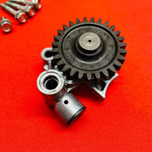 Load image into Gallery viewer, CRF250F OIL PUMP COMPLETE OEM GENUINE HONDA CRF 250 F (2019-2025)