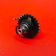 Load image into Gallery viewer, RM125 KICK START SHAFT STARTER GEAR GENUINE OEM SUZUKI RM 125 (2001-2008)