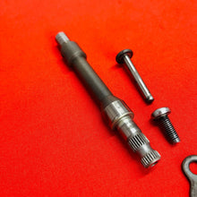 Load image into Gallery viewer, DRZ125 CLUTCH LEVER ACTUATOR SHAFT ARM OEM GENUINE SUZUKI DR-Z DRZ 125 L (03-19)