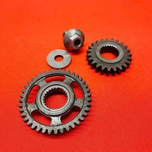 Load image into Gallery viewer, CRF450R PRIMARY DRIVE GEARS CRANK BOLT GENUINE OEM HONDA CRF 450 R (2002-2008)