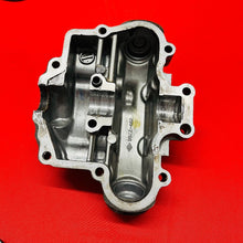Load image into Gallery viewer, DRZ125 VALVE COVER CAM CAP HEAD OEM GENUINE SUZUKI DR-Z DRZ 125 L (2003-2019)