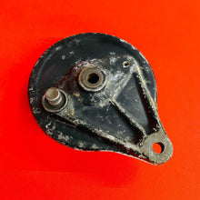 Load image into Gallery viewer, XR80 REAR BRAKE DRUM HUB SHOES GENUINE OEM HONDA XR 80 (79-84)