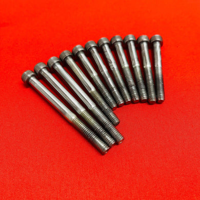 YZ250 ENGINE CRANK CASE BOLTS KIT GENUINE OEM YAMAHA YZ 250 (2002-2005)