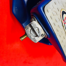 Load image into Gallery viewer, YZ250 GAS TANK COMPLETE + FUEL CAP GENUINE OEM YAMAHA YZ 250 (2002-2021)