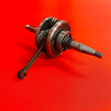 Load image into Gallery viewer, TTR50 CRANK SHAFT GOOD CRANKSHAFT GENUINE OEM YAMAHA TTR 50 E