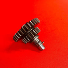 Load image into Gallery viewer, TRX250 ATC250 REVERSE GEAR IDLER GEAR SHAFT GENUINE OEM HONDA TRX ATC 250 X