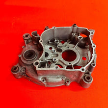 Load image into Gallery viewer, TTR90 ENGINE CASE LEFT SIDE CRANKCASE GENUINE OEM YAMAHA TTR 90 E