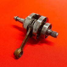 Load image into Gallery viewer, KX85 CRANK SHAFT ROD GOOD CRANKSHAFT OEM GENUINE KAWASAKI KX 85 100 (2001-2013)