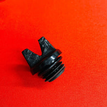 Load image into Gallery viewer, YZ85 OIL CAP FILL PLUG GENUINE OEM YAMAHA YZ 85 (02-22)