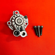 Load image into Gallery viewer, YZ400F OIL PUMP COMPLETE GENUINE OEM YAMAHA WR YZ 400 F (98-00)