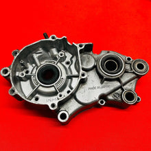 Load image into Gallery viewer, KX65 ENGINE CASES LEFT RIGHT CRANKCASE GENUINE OEM KAWASAKI RM KX 65 (2002-2005)