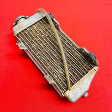 Load image into Gallery viewer, CRF450R RADIATOR RIGHT FILL SIDE WITH CAP GENUINE OEM HONDA CRF 450 R (04-08)