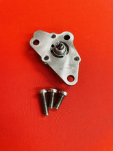 Load image into Gallery viewer, CRF50 OIL PUMP WITH BOLTS COMPLETE ORIGINAL OEM GENUINE HONDA CRF XR 50 70