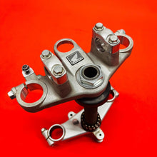 Load image into Gallery viewer, CRF110 TRIPLE CLAMPS TREES COMPLETE GENUINE OEM HONDA CRF 110 F 2013-2018