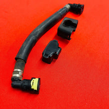 Load image into Gallery viewer, CRF250F FUEL HOSE GAS LINE QUICK CONNECT OEM GENUINE HONDA CRF 250 F (2019-2025)