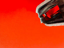 Load image into Gallery viewer, YZ250F CHAIN GUIDE REAR SLIDER OEM GENUINE YAMAHA YZ 250 F 07 08 09