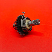 Load image into Gallery viewer, RM125 KICK START SHAFT STARTER GEAR GENUINE OEM SUZUKI RM 125 (2001-2008)