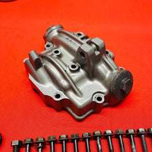 Load image into Gallery viewer, DRZ125 VALVE COVER CAM CAP HEAD OEM GENUINE SUZUKI DR-Z DRZ 125 L (2003-2019)