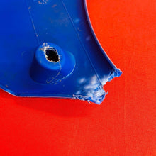 Load image into Gallery viewer, YZ85 SHROUD TANK COVER PLASTIC GENUINE OEM YAMAHA YZ 85 (02-18)