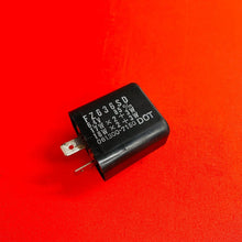 Load image into Gallery viewer, DT50 DTMX 125 FLASHER RELAY FZ636SD GENUINE OEM YAMAHA MX 125 DT 50 LC