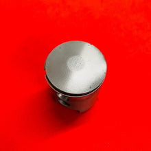 Load image into Gallery viewer, YAMAHA MX80 CYLINDER JUG PISTON TOP END OEM GENUINE TY GT MX 80 (1974-1982)