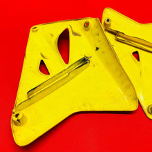 Load image into Gallery viewer, RM125 SHROUDS TANK COVERS ROCKSTAR PLASTICSGENUINE OEM SUZUKI RM 125 (2001-2008
