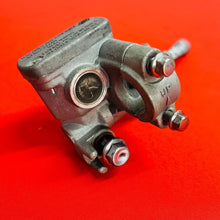 Load image into Gallery viewer, CRF150F FRONT BRAKE MASTER CYLINDER GENUINE OEM HONDA CRF 150 F (2003-2017)