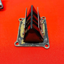 Load image into Gallery viewer, RM125 REEDS VALVE CAGE INTAKE BOOT GENUINE OEM SUZUKI RM 125 (2001-2008)