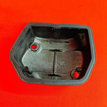 Load image into Gallery viewer, XR80 CYLINDER HEAD VALVE COVER GENUINE OEM HONDA XR 80 100 R