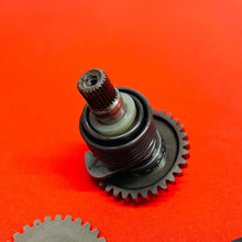 Load image into Gallery viewer, KX85 KICK START SHAFT STARTER GEAR SPINDLE OEM GENUINE KAWASAKI KX 85 100 (01-13