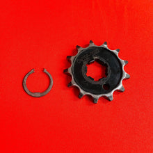Load image into Gallery viewer, KX65 FRONT SPROCKET 13T CIRCLIP GENUINE OEM KAWASAKI RM KX 65 (02-22)