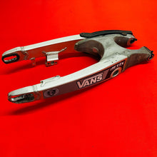 Load image into Gallery viewer, YZ250 SWING ARM SWINGARM GENUINE OEM YAMAHA YZ 250 (2002-2004)
