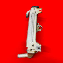 Load image into Gallery viewer, RMZ250 RADIATOR RIGHT FILL SIDE WITH CAP GENUINE OEM SUZUKI RMZ 250 (2007-2009)