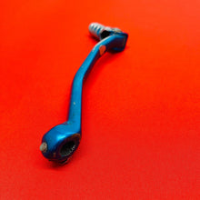 Load image into Gallery viewer, YZ250 SHIFTER GEAR SHIFT LEVER PEDAL ALUMINUM YAMAHA YZ 250 (2002-2022)