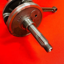 Load image into Gallery viewer, TTR50 CRANK SHAFT GOOD CRANKSHAFT GENUINE OEM YAMAHA TTR 50 E