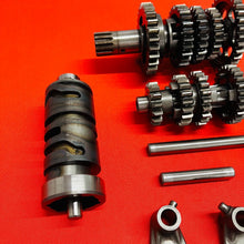 Load image into Gallery viewer, DRZ125 TRANSMISSION COMPLETE GEAR BOX OEM GENUINE SUZUKI DR-Z DRZ 125 L (03-07)