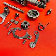 Load image into Gallery viewer, RMZ450 TRANSMISSION COMPLETE GEAR BOX GENUINE OEM SUZUKI RMZ 450 (2005-2007)