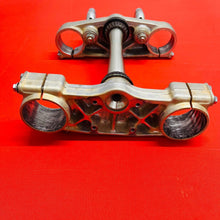 Load image into Gallery viewer, CRF250R TRIPLE CLAMPS TREES GENUINE OEM HONDA CRF 250 R (05-07)