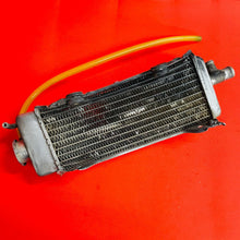 Load image into Gallery viewer, RM125 RIGHT RADIATOR FILL SIDE GENUINE OEM SUZUKI RM 125 (01-08)