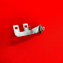 Load image into Gallery viewer, CRF250R WIRING MOUNT CONNECTOR PLATE CLAMP MOUNT GENUINE OEM HONDA CRF 250 R