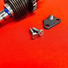 Load image into Gallery viewer, CRF80 KICK START SHAFT STARTER SPINDLE OEM GENUINE HONDA CRF XR 80 (2004-2013)